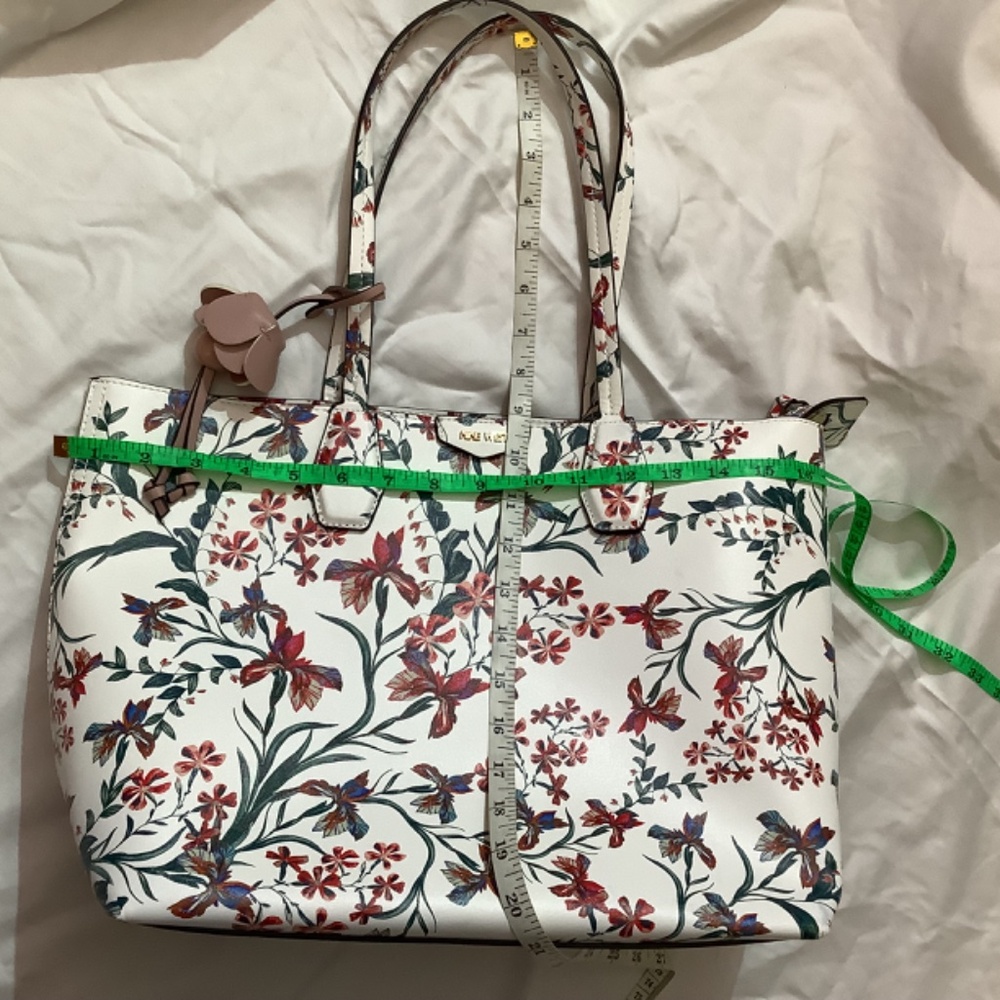 EUC Nine West floral tote shoulder bag - Picture 9 of 12